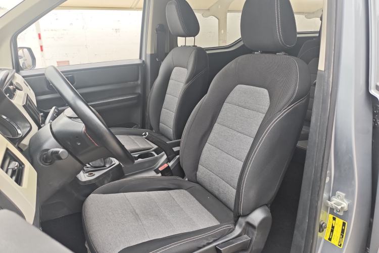 Used Wuling Zhengcheng 2021 1.5T Manual Comfort Version
