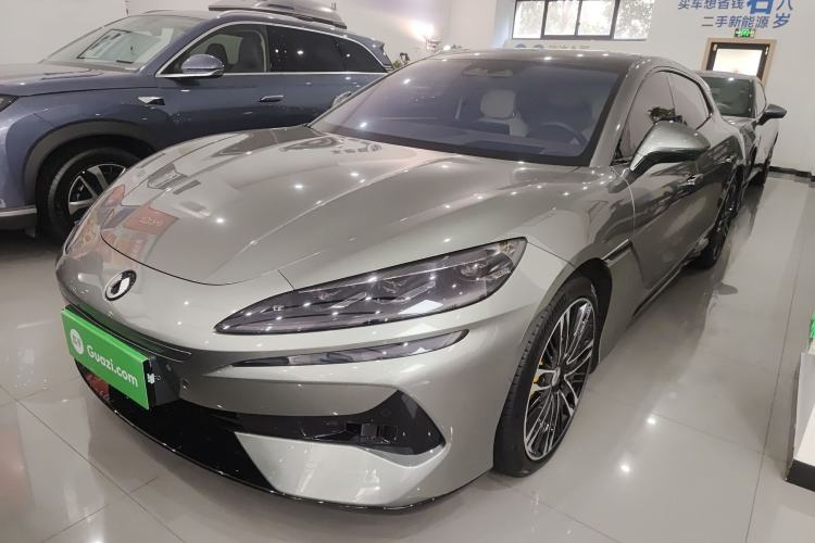 Used Denza Z9GT 2024 1100 Four-Wheel Drive Ultra Version
