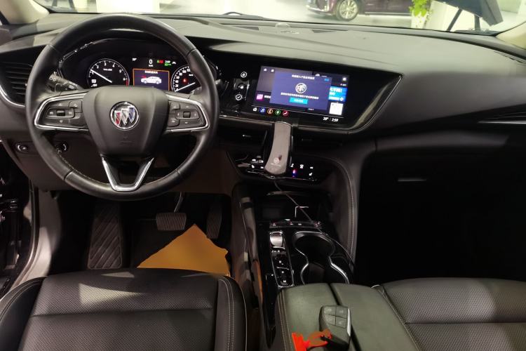 Used Buick Envision 2022 Facelift Encore S 652T Two-Wheel-Drive Luxury Model
