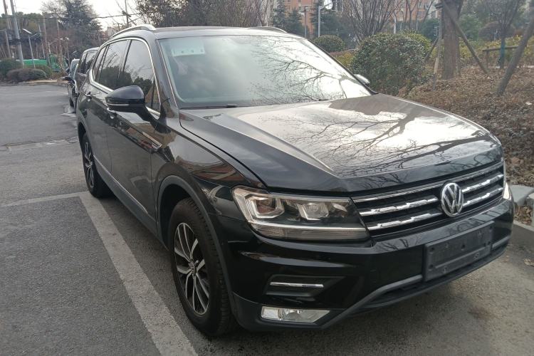 Used Volkswagen Tiguan L 2018 330TSI Automatic Two-Wheel Drive Luxury Edition