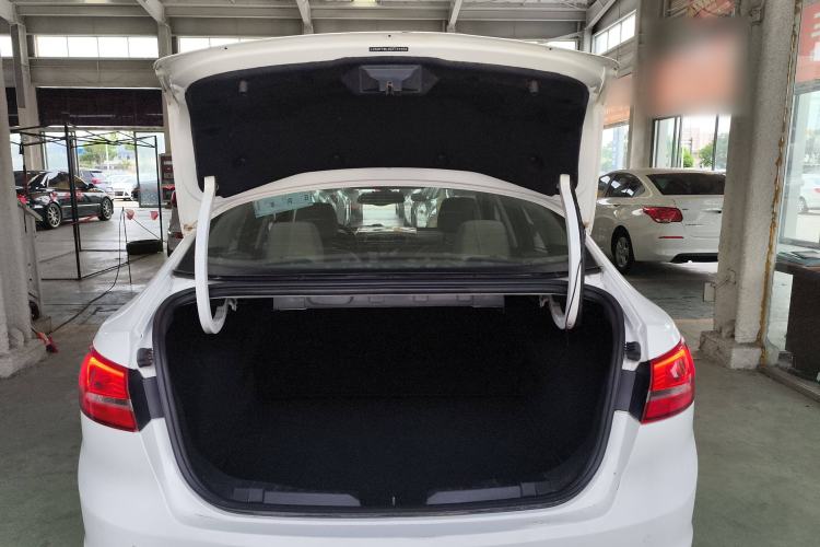 Used Ford Escort 2015 1.5L Manual Comfort Model
