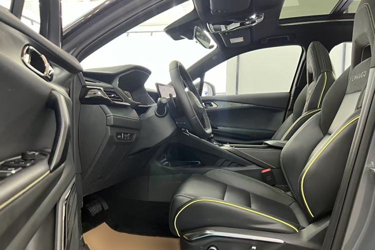 Used Lynk & Co 06 2023 Remix 1.5T Dynamic Halo
