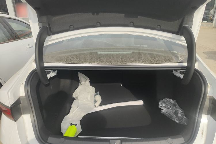 Used BYD Qin PLUS 2025 DM-i Smart Drive 55KM Leading Model
