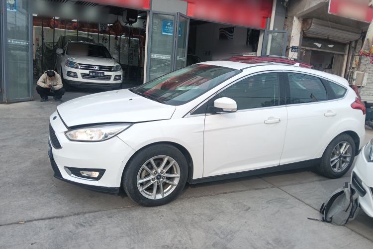 Used Ford Focus 2017 Hatchback 1.6L Automatic Fashion Edition Smart Drive Version