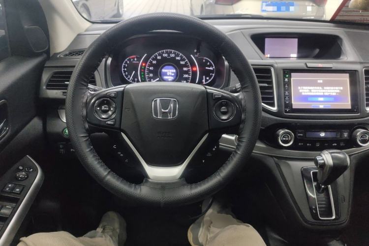 Used Honda CR-V 2015 2.4L four-wheel drive luxury version