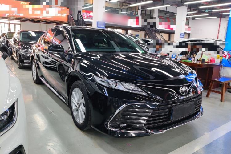 Used Toyota Camry 2023 2.0G Luxury Edition
