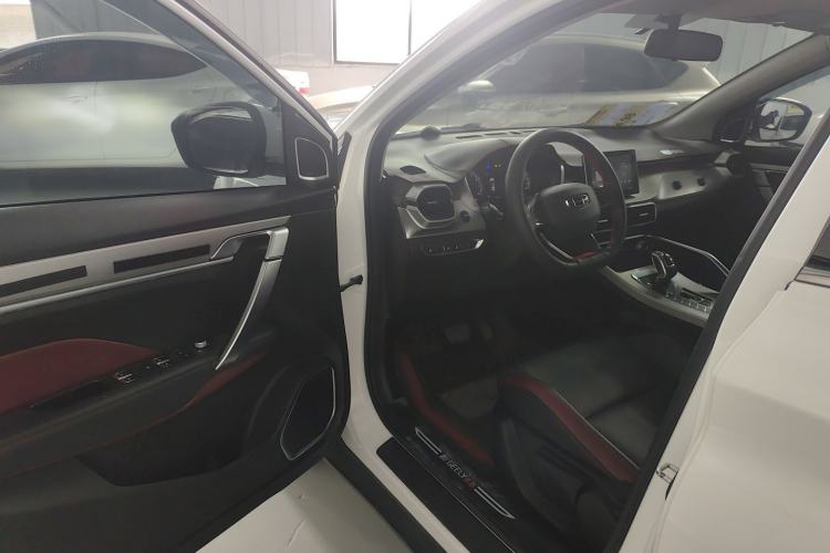 Used Geely Auto Coolray 2020 Facelift 240T DCT Hunter