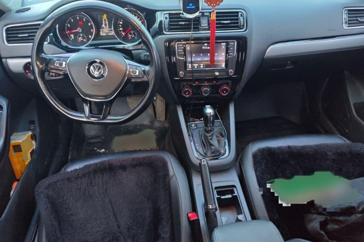 Used Volkswagen Sagitar 2018 180TSI DSG Prestige Edition
