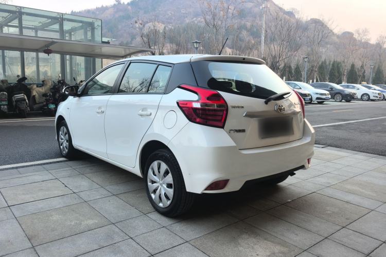 Used Toyota YARiS L 2019 1.5E CVT Dynamic Edition China VI compliant

