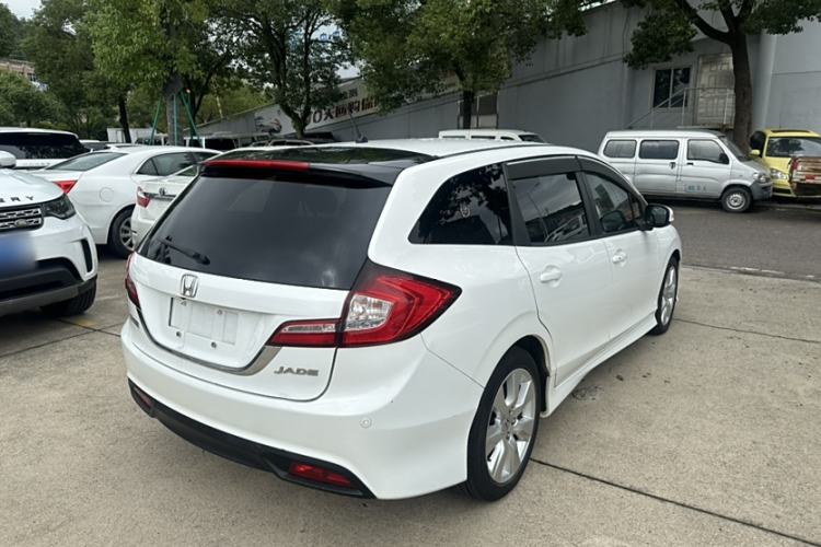 Used Honda Jade 2014 1.8L Automatic Comfort Elite Version 5 Seats
