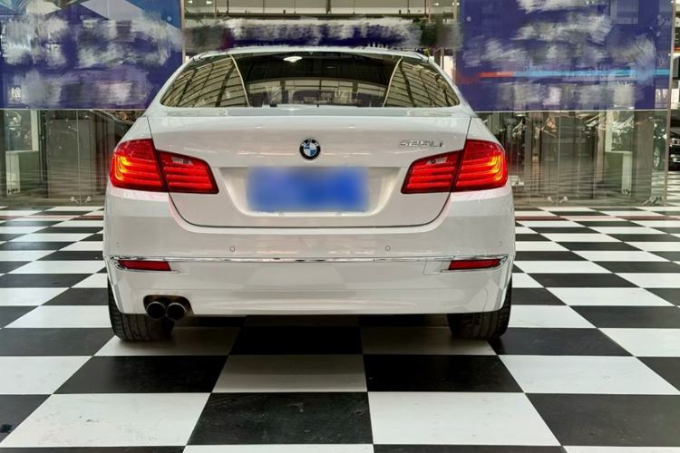 Used BMW 5 Series 2014 525Li Luxury Design Package
