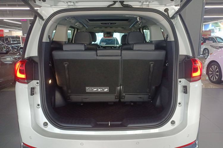 Used GAC Trumpchi M8 2023 Lingxiu Series 390T Prestige Edition
