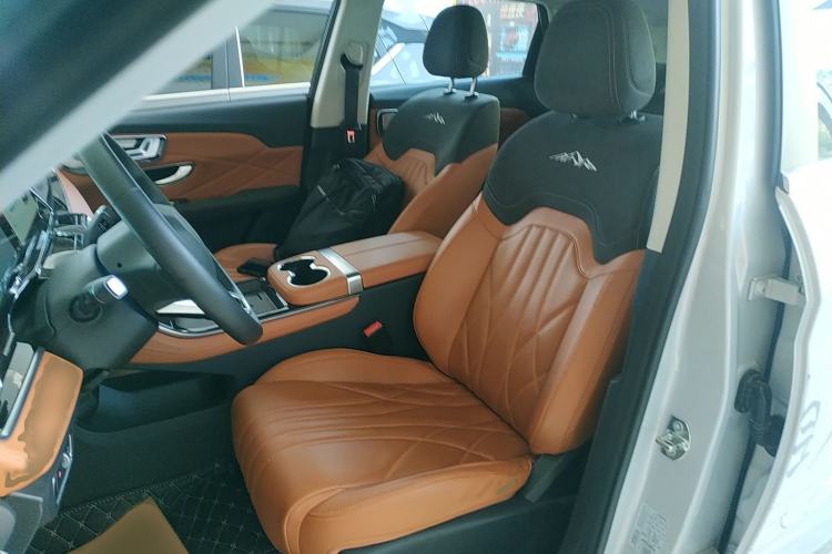 Used  Shanhai L7 2024 1.5T 120 km ULTRA 5-seater
