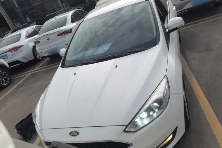 Used Ford Focus 2015 Hatchback 1.6L Automatic Comfort Model
