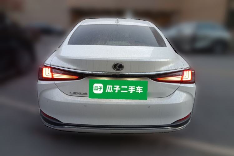 Used Lexus ES 2022 200 Excellence Edition