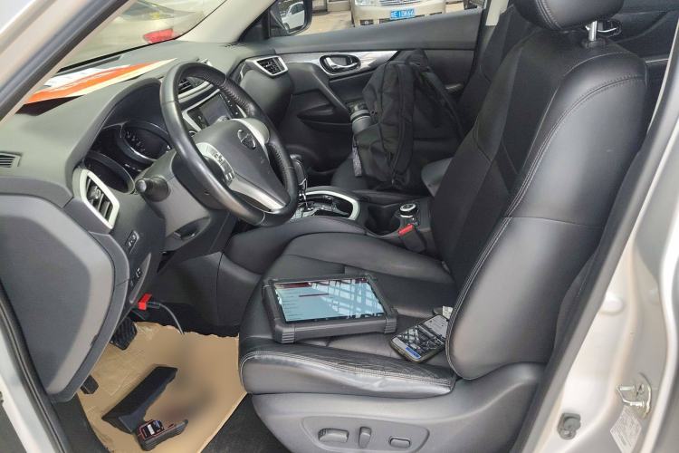 Used Nissan X-Trail 2014 2.5L CVT Luxury Edition 4WD