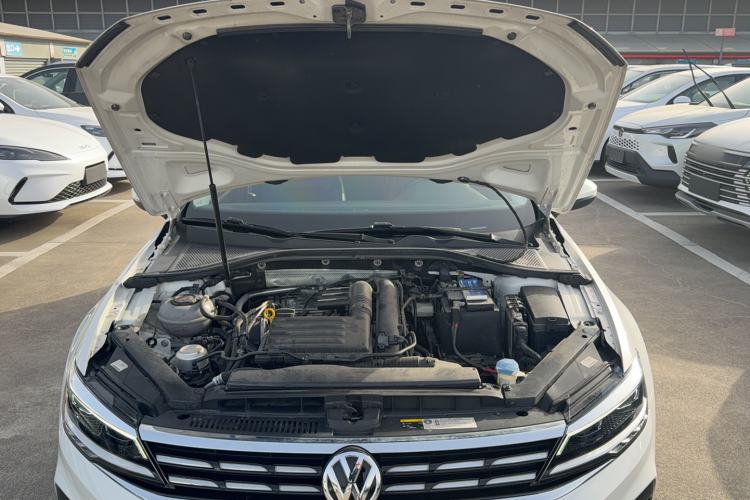 Used Volkswagen Lamando 2019 280TSI DSG Comfort Edition China VI standard
