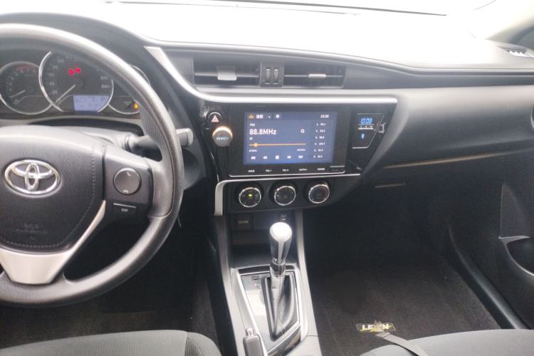 Used Toyota Levin 2017 Revised Version 185T CVT Elite Edition China VI Standard
