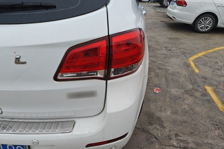 Used Haval H6 2016 Upgraded Model 1.5T Manual Two-Wheel Drive Value Edition