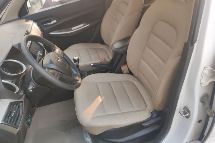 Used Wuling Hongguang 2019 1.5L S Comfort Edition China VI LAR
