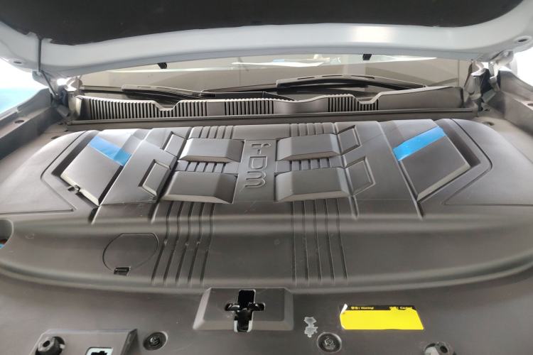 Used Jetour Dashing i-DM 2023 1.5T DHT Lightning 02
