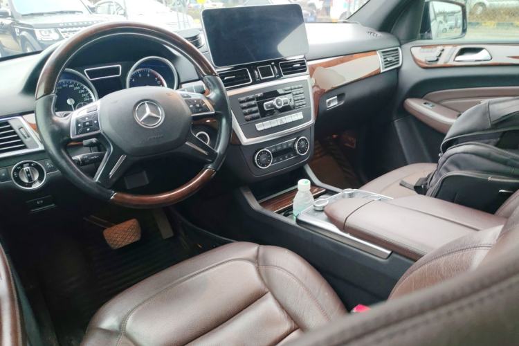 Used Mercedes-Benz M-Class 2015 ML 400 4MATIC Luxury Model