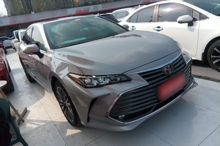 Used Toyota Avalon 2019 2.0L XLE Premium Edition China VI

