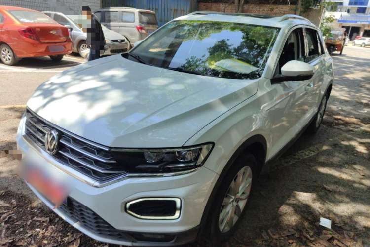 Used Volkswagen T-ROC 2018 230TSI DSG Two-Wheel Drive Advanced Version China V Standard
