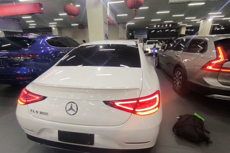 Used Mercedes-Benz CLS 2018 CLS 300 Luxury Model