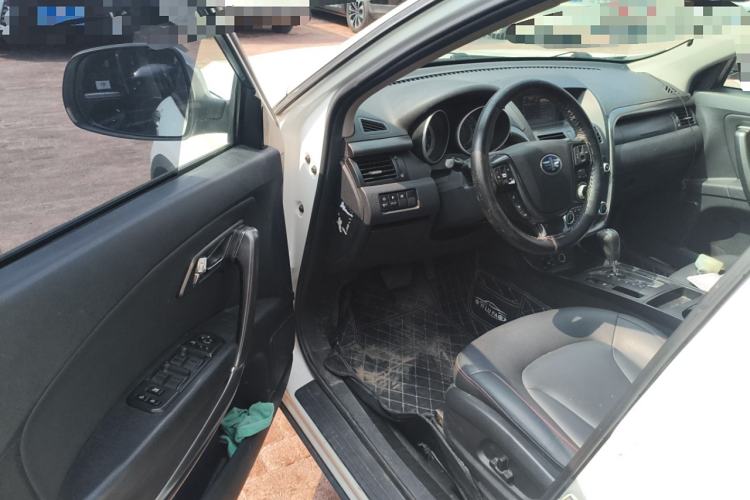 Used Bestune X80 2015 2.0L Automatic Luxury Version
