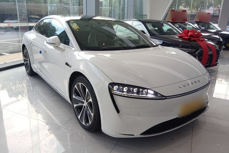 Used Hima Luxeed S7 2024 Pro Model
