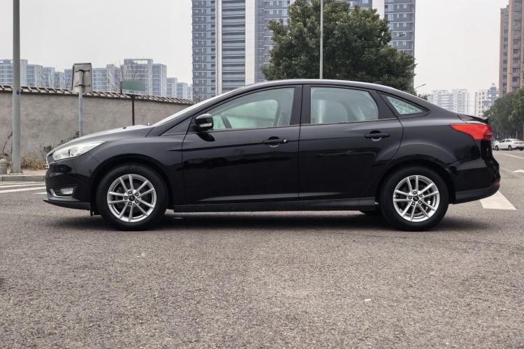 Used Ford Focus 2017 Sedan 1.6L Automatic Fashion Edition Smart Drive Version