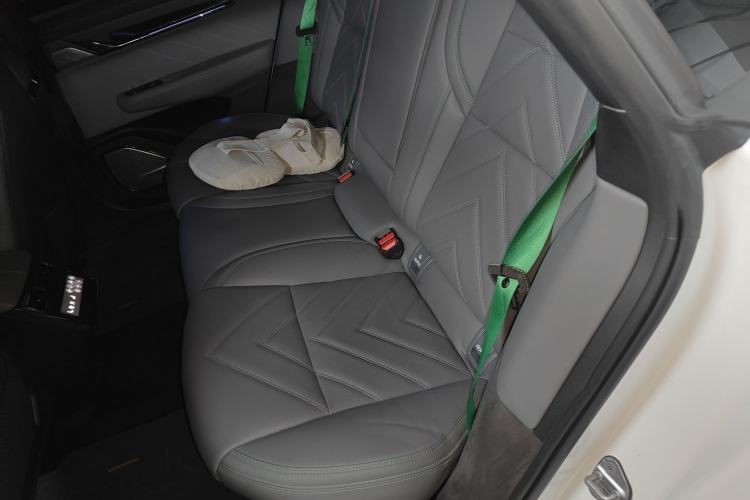 Used Zeekr 001 2022 Ultra-Long Range Dual-Motor YOU Version