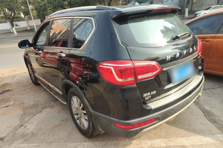 Used Haval H6 2015 Sport Edition 1.5T Automatic Two-Wheel Drive Luxury Model
