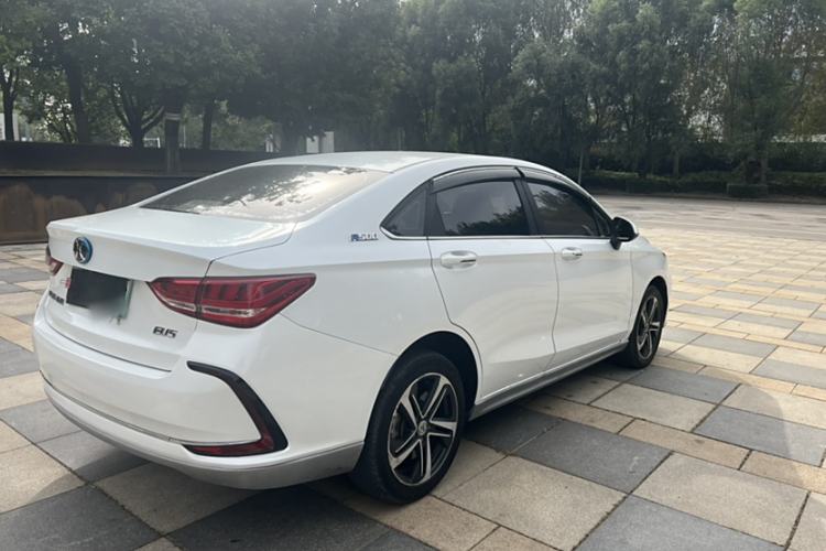 Used BAIC Beijing EU5 2019 R500 Smart Edition
