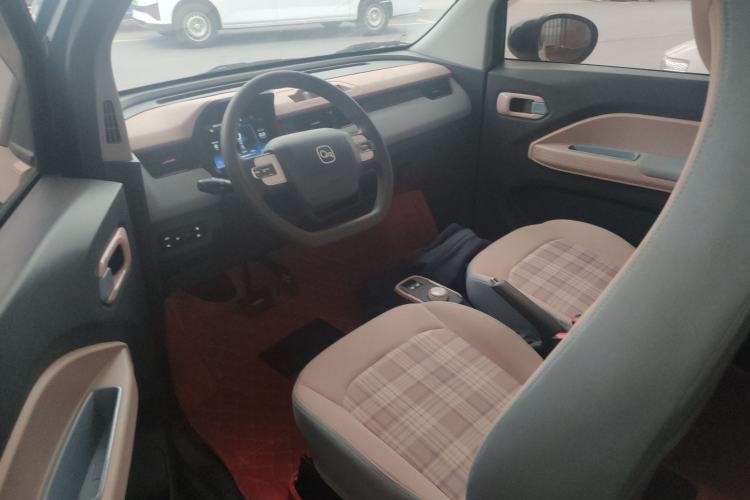 Used Chery QQ Ice Cream 2024 Edition Youth Version 205km Sundae