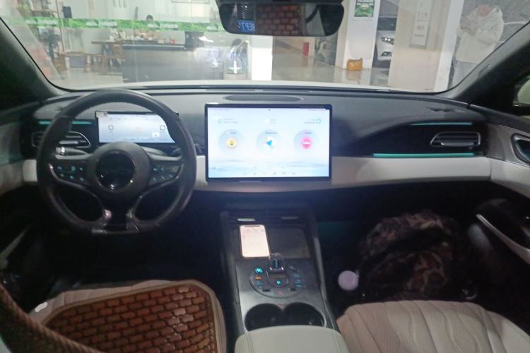 Used BYD Seal 06 New Energy 2024 DM-i 120KM Flagship Model
