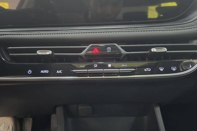 Used Buick LaCrosse 2024 28T Luxury Edition
