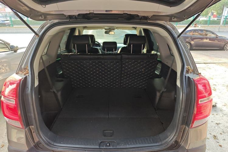 Used Chevrolet Captiva 2015 2.4L Two-Wheel Drive Urban Version 7 Seats
