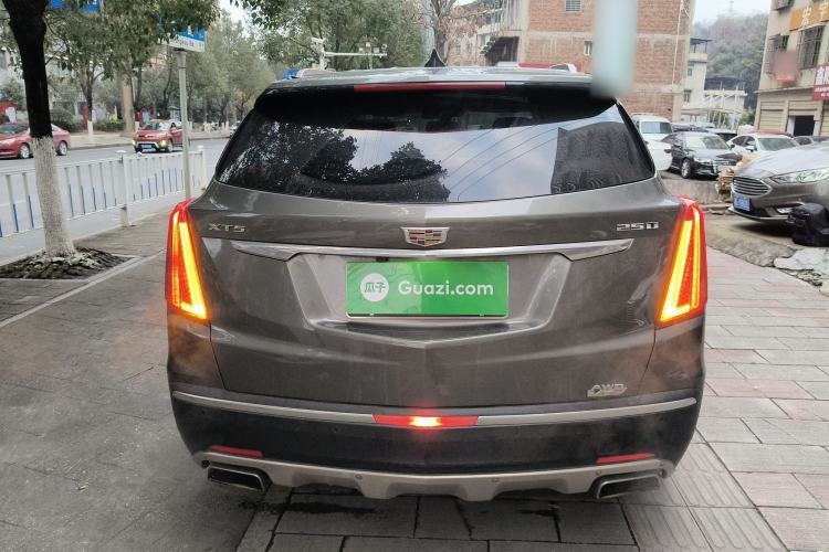 Used Cadillac XT5 2018 25T Luxury Model