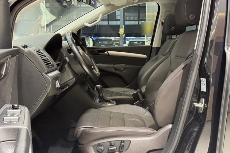 Used Volkswagen Sharan 2016 380TSI Comfort Edition 7-Seater
