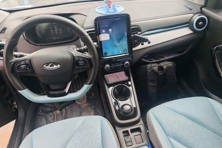 Used Chery Little Ant 2022 Sweet Pink Edition Half-Sugar Version Lithium Iron Phosphate 29.2 kWh 30 kW 301 km
