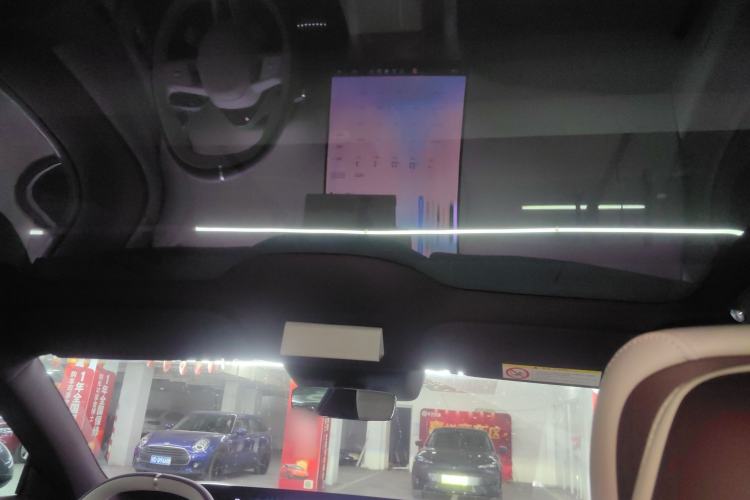 Used  YU7 2025 Ultra-Long Range Rear-Wheel Drive Version
