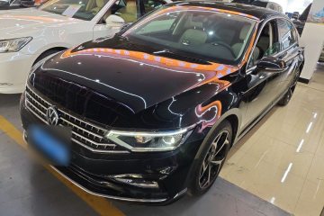 Used Volkswagen Magotan 2023 2 Million Units Limited Edition 330TSI DSG Leading Version