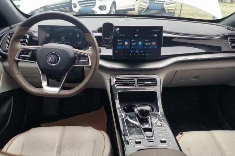 Used BYD Qin PLUS 2023 Champion Edition DM-i 120KM Leading Model
