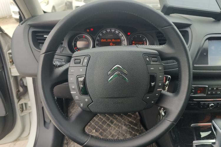 Used Citroen C5 2013 2.3L Automatic Zunyu Model
