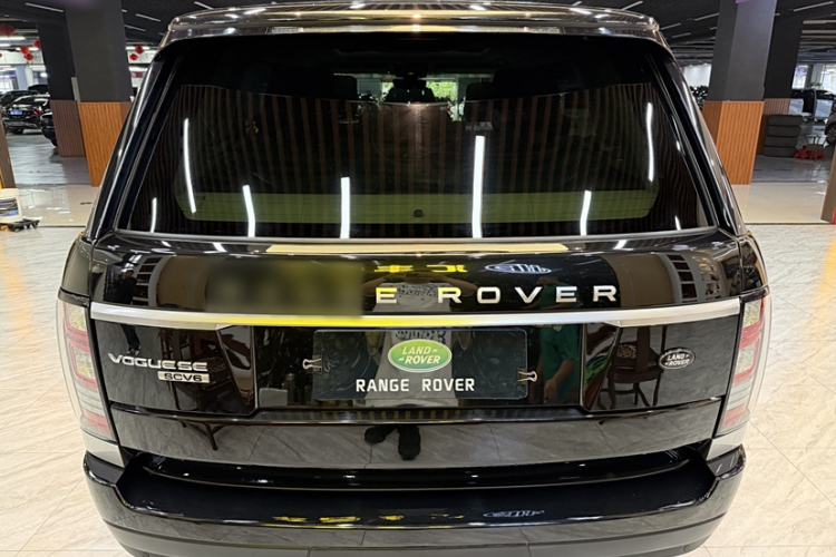 Used Land Rover Range Rover 2017 3.0 SC V6 Vogue SE Long-Wheelbase Edition
