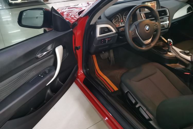 Used BMW 2 Series 2015 218i
