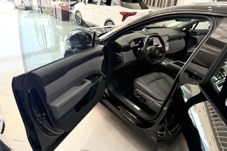 Used Zeekr 7X 2025 75 kWh Rear-Wheel Drive Intelligent Driving Version