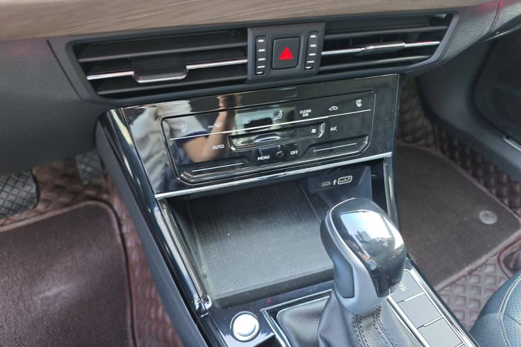 Used Volkswagen Passat 2021 330TSI Luxury Edition
